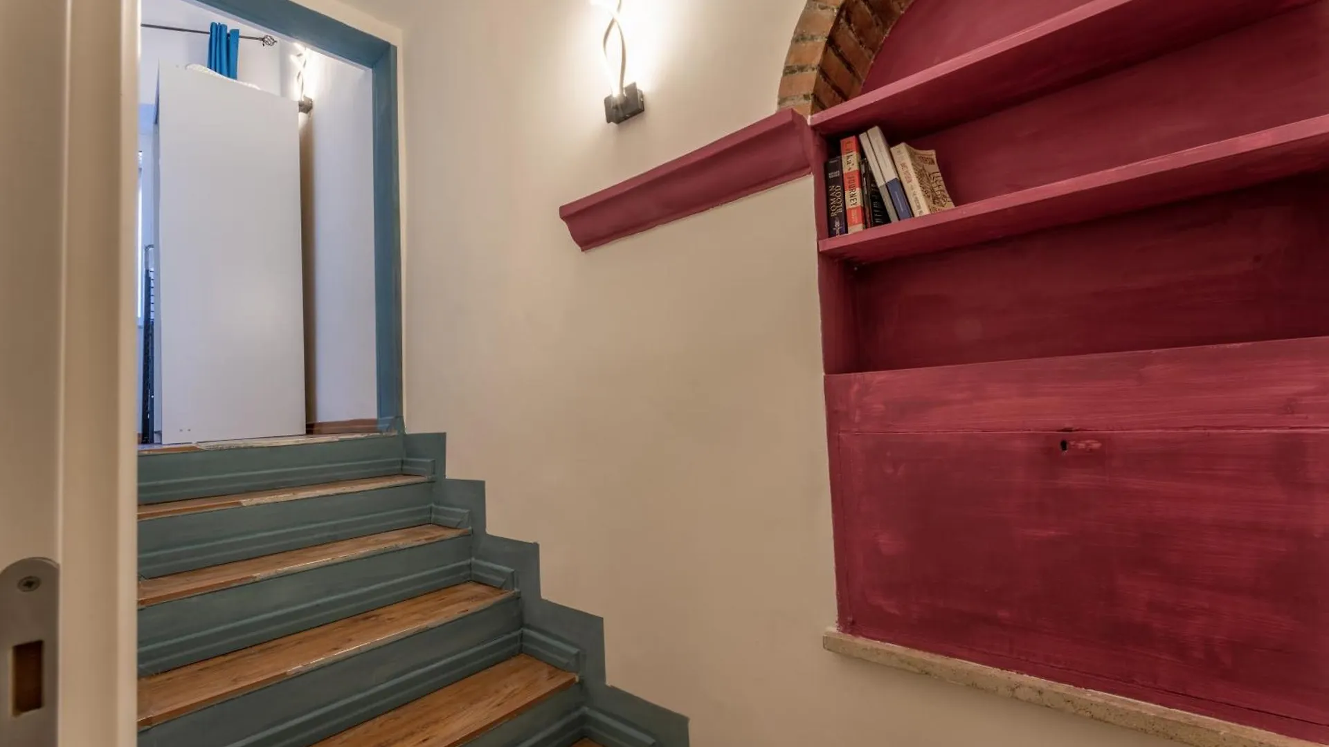 Pellegrino 86 Apartments - 101 Flat In Rome Italy